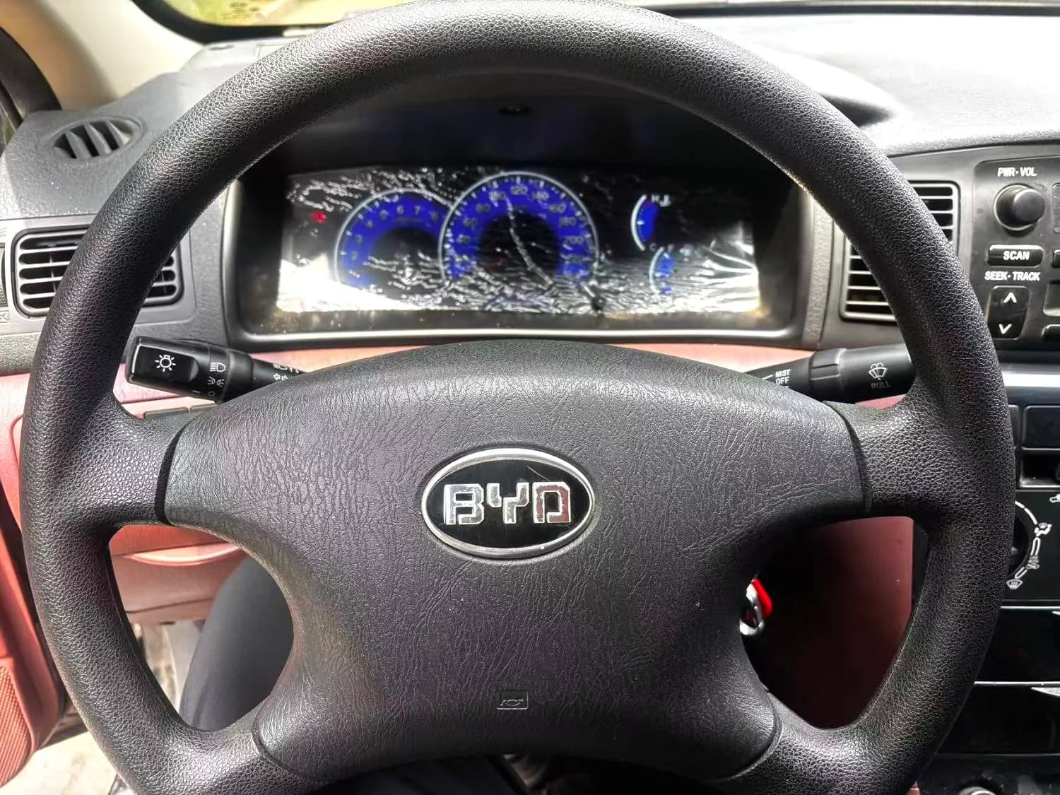 BYD 2015 S72.0TID upgraded flagship model Automatic transmission