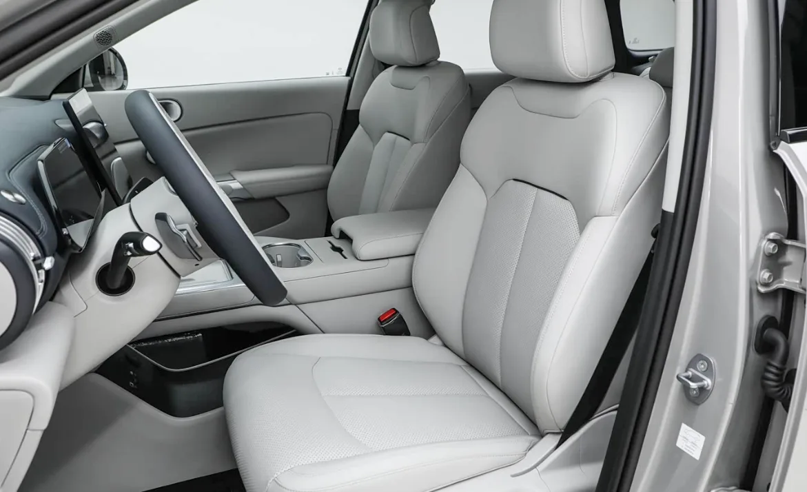 BYD Atto 3 โ cabin